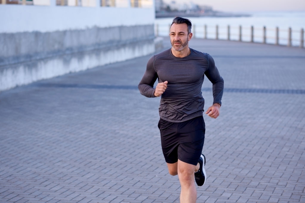 How to Set Realistic Running Goals (and Achieve Them) – HUNKS OVER 40 How to Set Realistic Running Goals (and Achieve Them) – HUNKS OVER 40